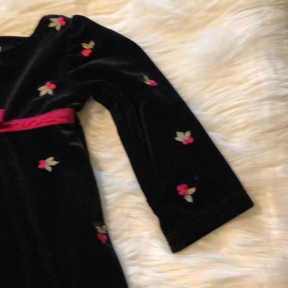 Circo Black Velvet Dress Embroidered Roses 12M - Picture 4 of 16